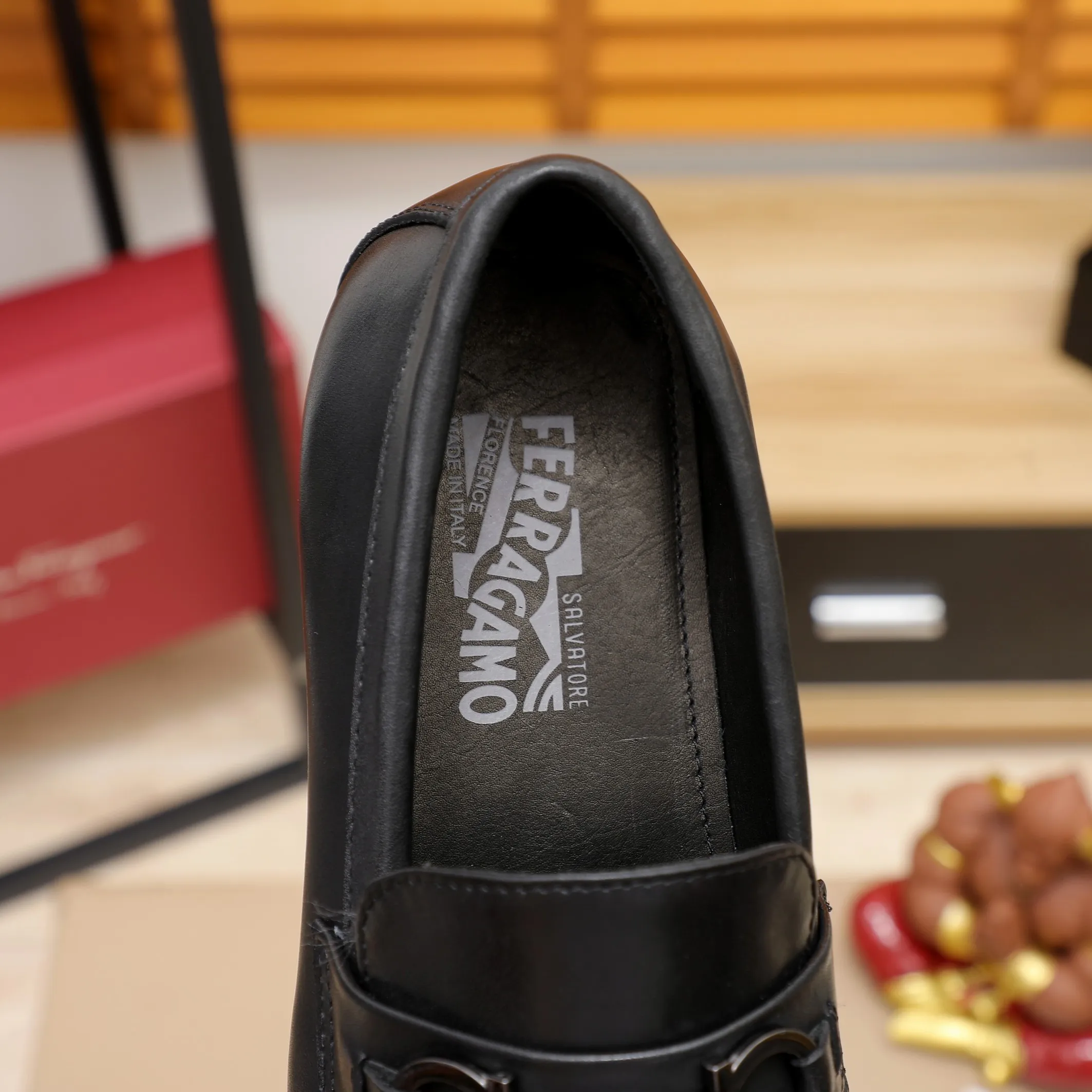 Men's shoes 💰540 🕷🕷🐂【Ferragamo】Ferragamo Popular fashionable casual shoes🇨🇳Official website counter 1:1 production, original mold opening💯Good quality visible, imported high-end first-layer waxed calfskin, water-dyed🐂leather lining🌿very clear texture, high-quality waterproof, non-slip and wear-resistant outsole🎋high quality and low price, truly handmade🍓Black optional! Code number 38-45……